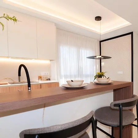 Апартаменты Luxury La Perla *